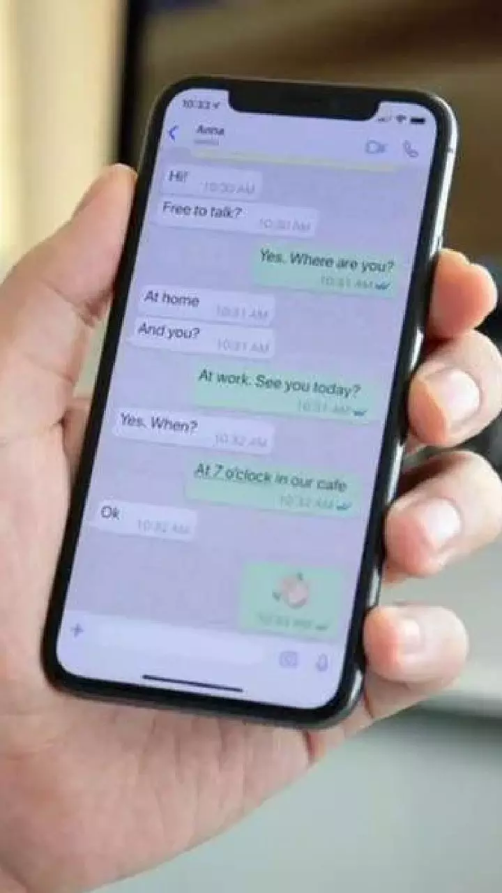 WhatsApp: ఇక వేరే ఏఐ యాప్స్ అక్కర్లేదు.. వాట్సాప్లోకి సరికొత్త ఫీచర్ WhatsApp: ఇక వేరే ఏఐ యాప్స్ అక్కర్లేదు.. వాట్సాప్లోకి సరికొత్త ఫీచర్