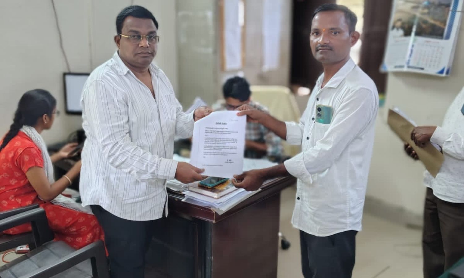 Bichkunda: SIR సర్వేలో పంచాయతీ కార్యదర్శి నిర్లక్ష