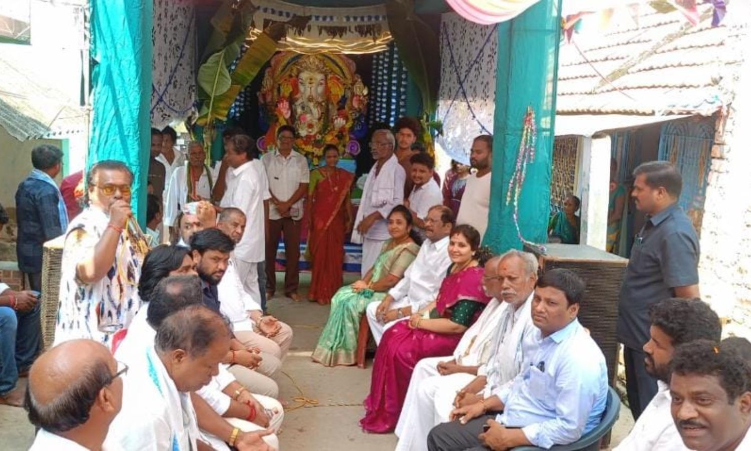 Kaviti: ఆర్.బెలగాంలో ఘనంగా వినాయక చవితి వేడుకలు