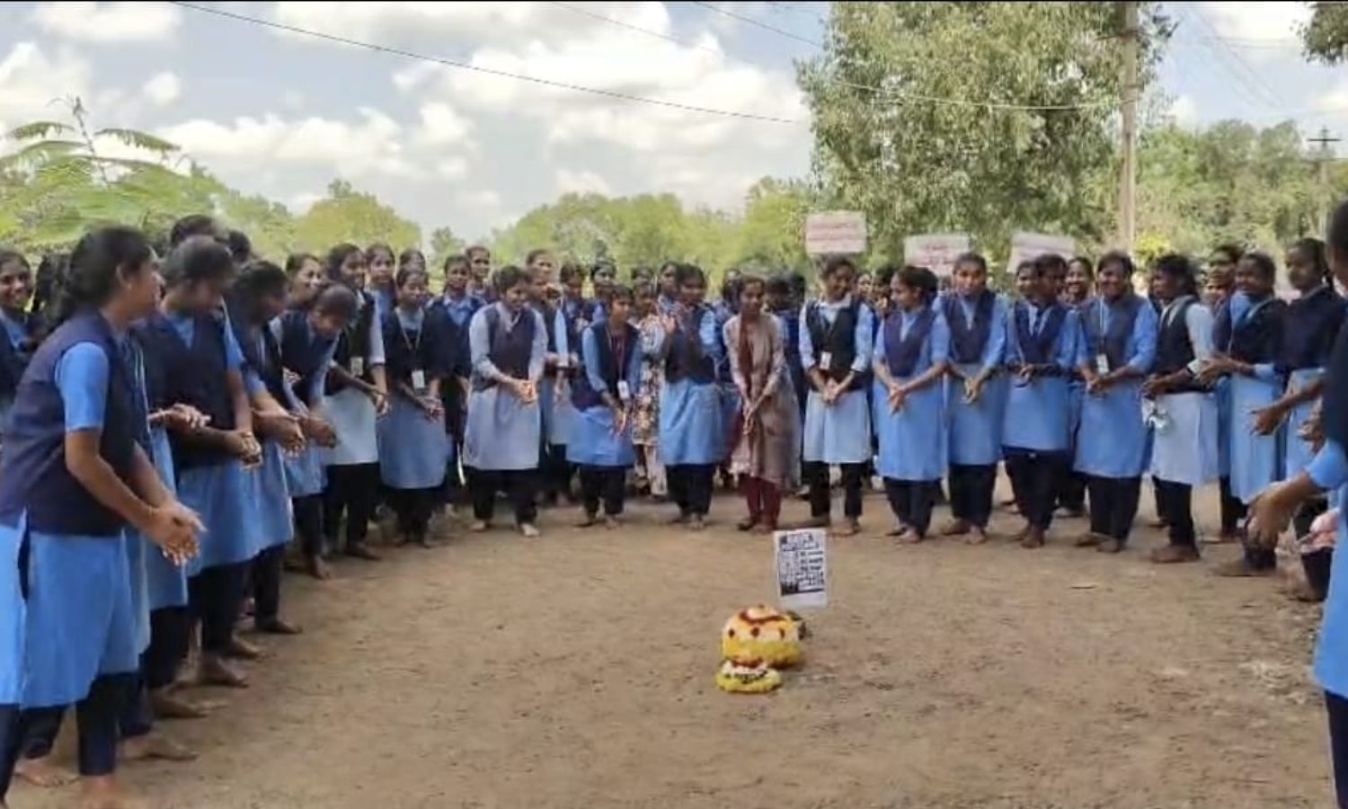 Bellampalli: బెల్లంపల్లి పాలిటెక్నిక్ కళాశాలలో బతు