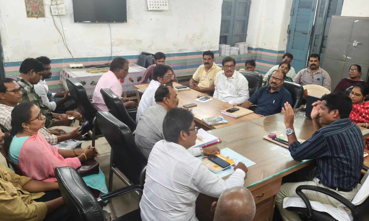 Palakonda: నకిలీ పొజిషన్ సర్టిఫికెట్లు సృష్టిస్తే 