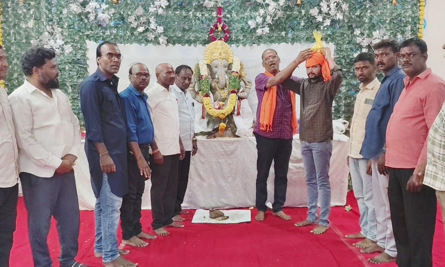 Kapra: రూ.12,811 పలికిన కాప్రా ప్రెస్ క్లబ్ గణపతి 
