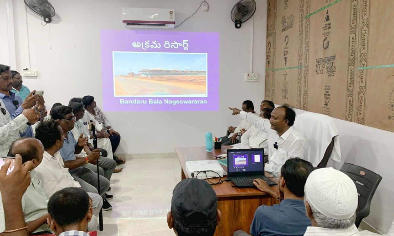 Chirala: అక్రమార్కులతో అధికారులు జతకట్టారు: ఆమంచి 