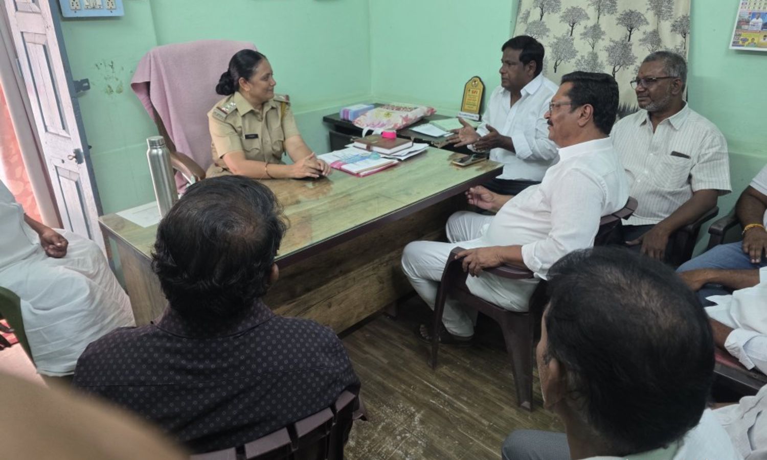 Gooty: మద్యం దుకాణాల లైసెన్సుల రెన్యువల్ పూర్తి చే