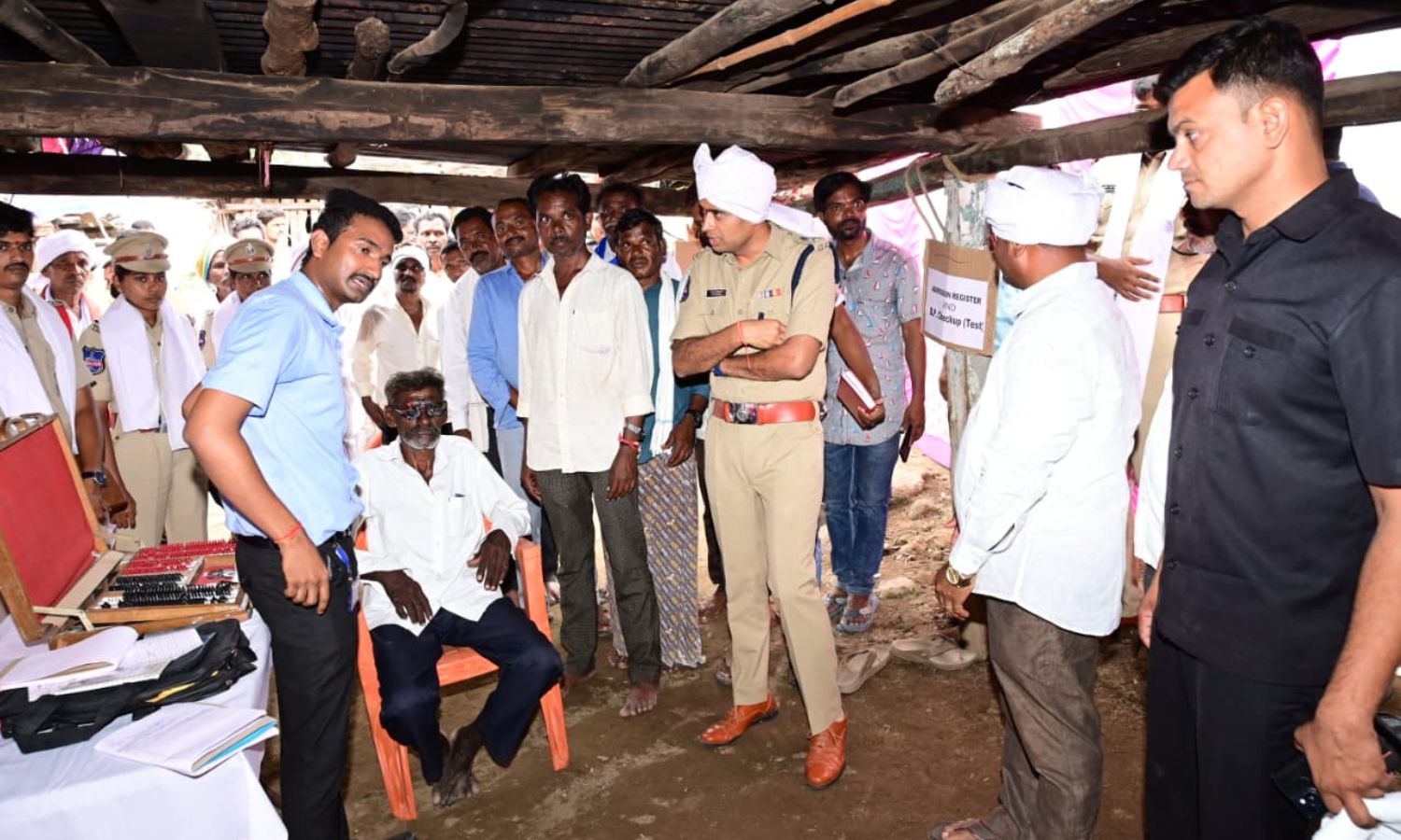 Adilabad: ఆదిలాబాద్ జిల్లాలో ఘనంగా 'పోలీసులు మీకోస