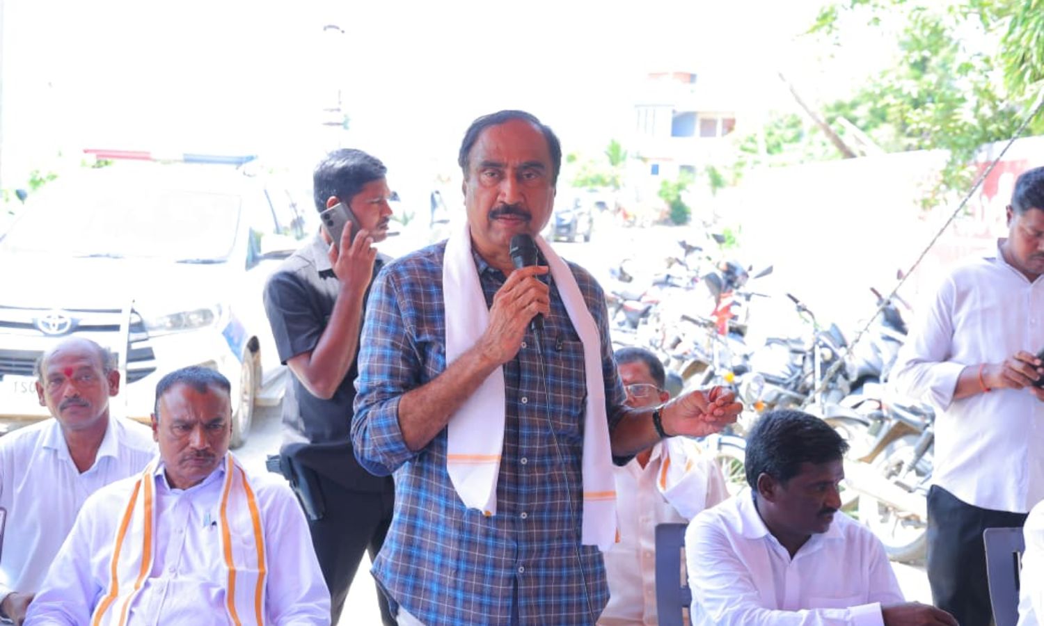 Jagtial: మహిళా సాధికారత, యువత ఉపాధికే ప్రాధాన్యం: 