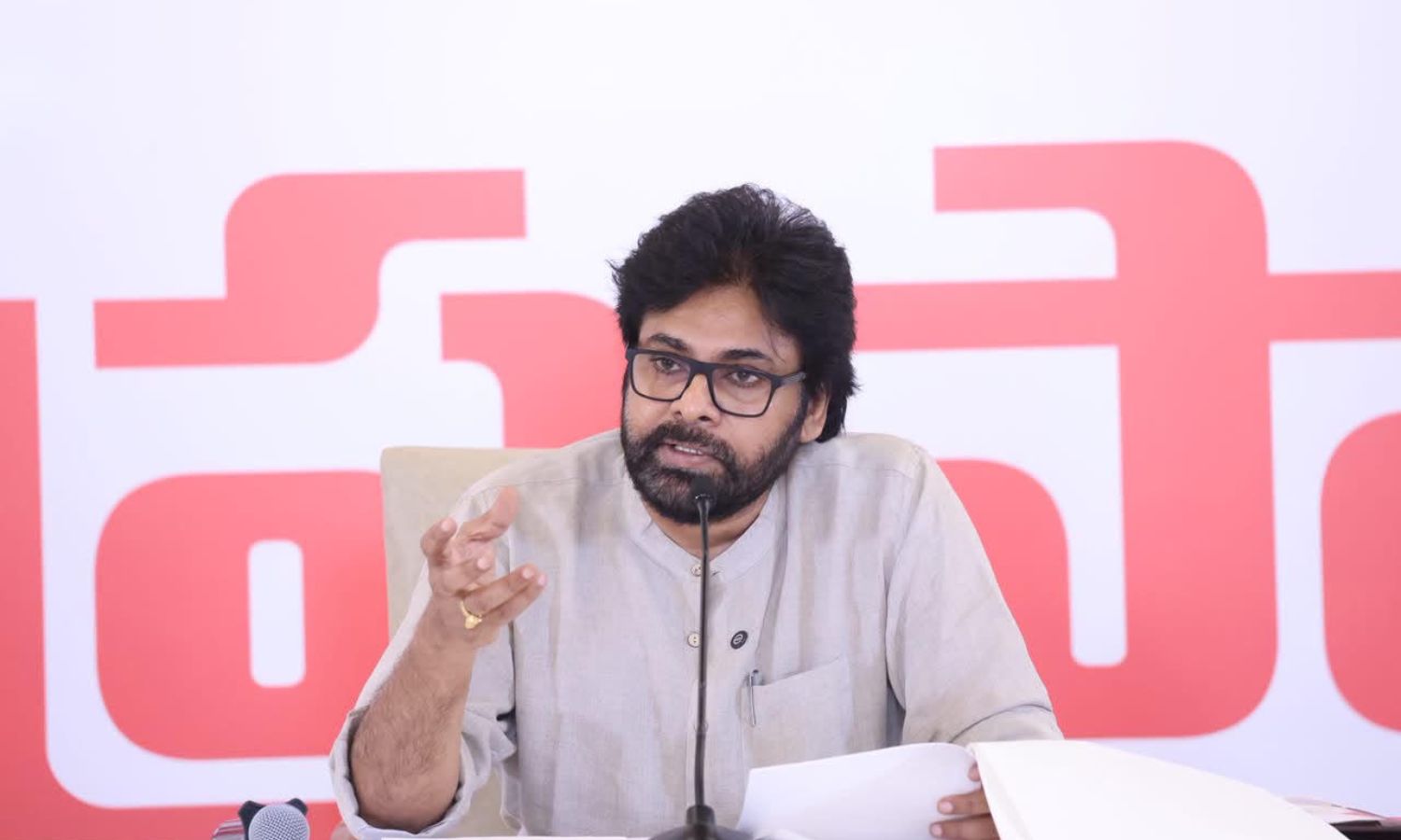 Mangalagiri: మూడు వారాల తర్వాత మంగళగిరి ప్రధాన కార