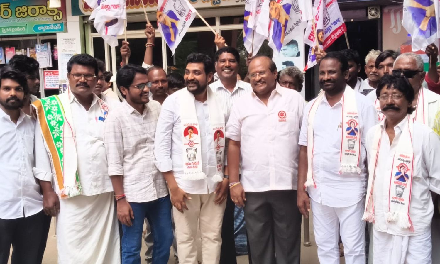 Gudur: గూడూరులో వైసీపీకి షాక్: జనసేనలోకి భారీగా చే