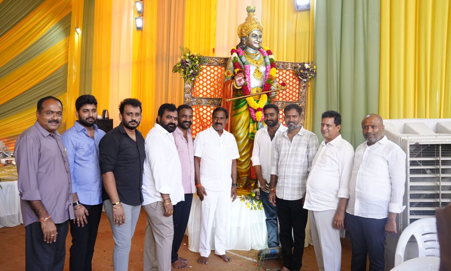 Prathipadu: గుంటూరులో గణనాథునికి పూజలు చేసిన ఎమ్మె