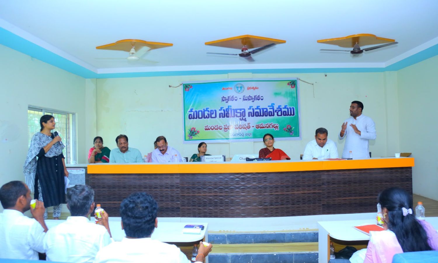 Amanagal: వ్యవసాయానికి 24 గంటల కరెంట్ ఇవ్వాలి: గంప