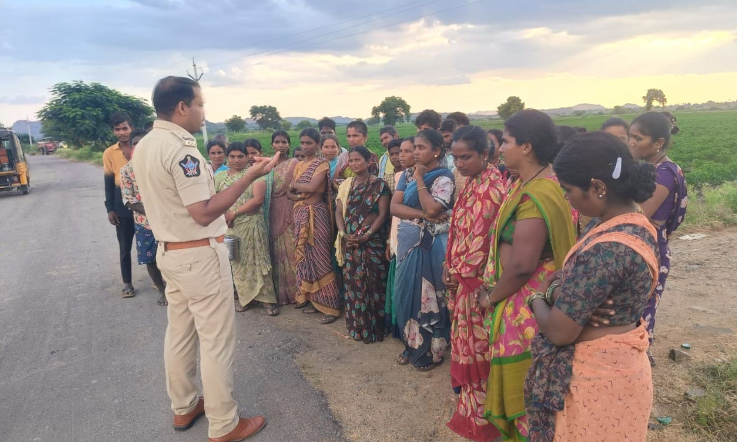 Kurnool: రహదారి ప్రమాదాల నియంత్రణే లక్ష్యం: డీఐజీ 