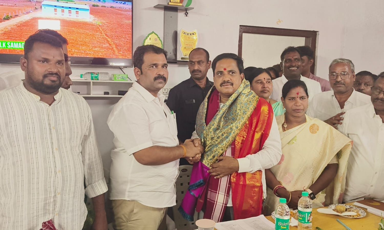 Talakondapally: తలకొండపల్లి పట్టు సాగుకు తమిళనాడు 