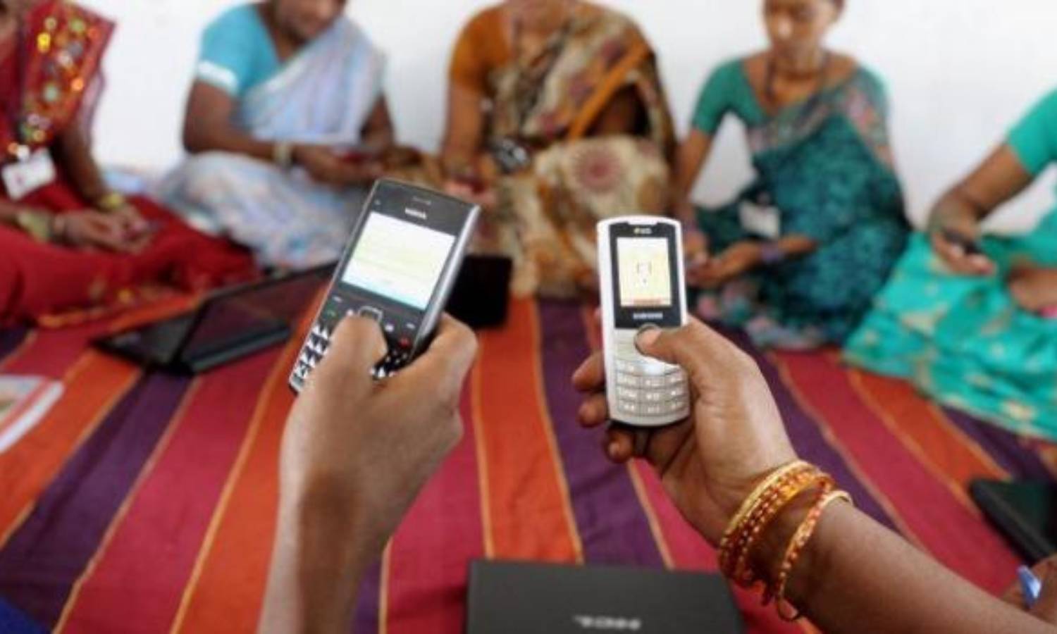 Mobile Revolution: పల్లెల్లో పెరుగుతున్న హై-స్పీడ్
