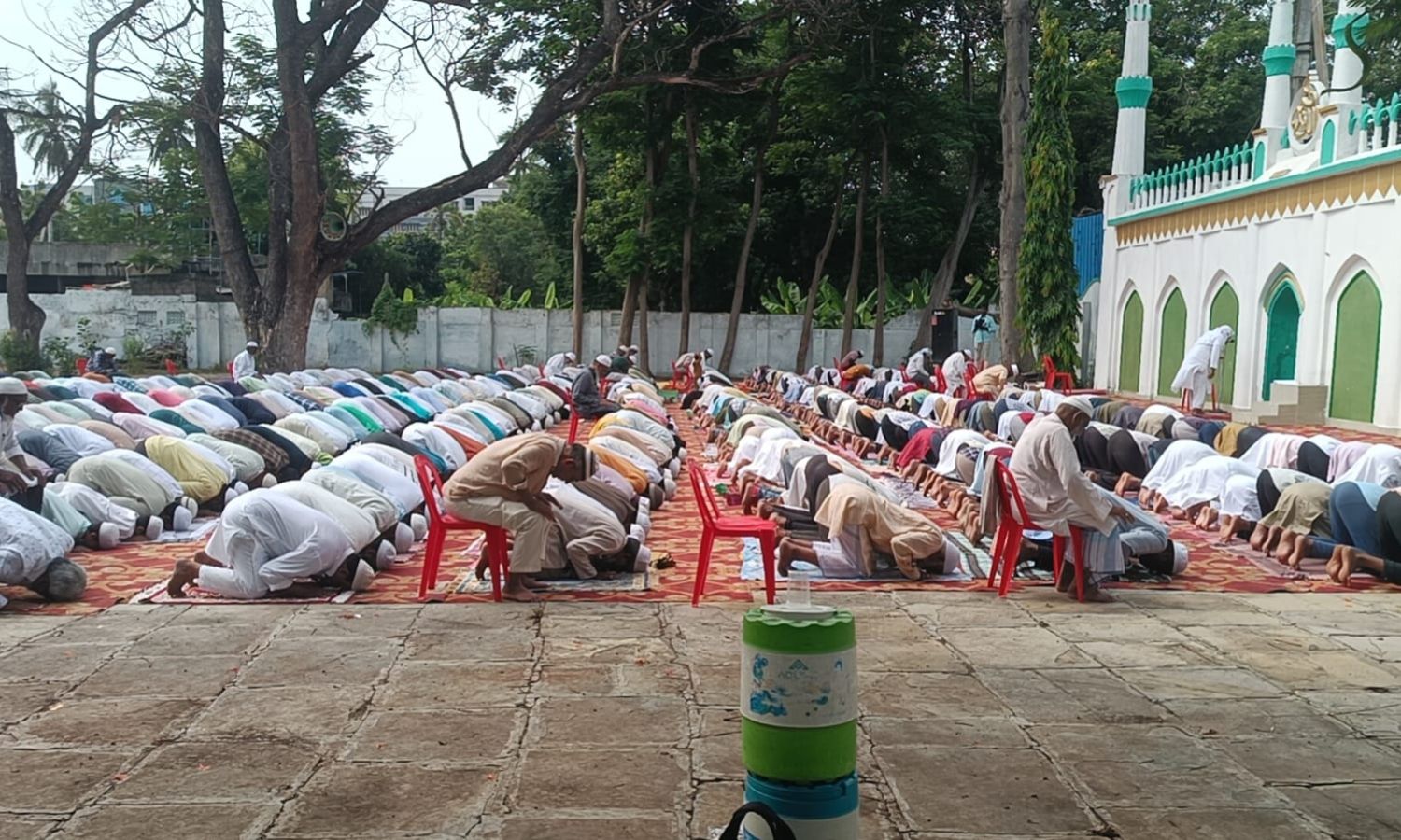 Tenali: తెనాలిలో వర్షాల కోసం ముస్లిమ్ సోదరుల ప్రత్
