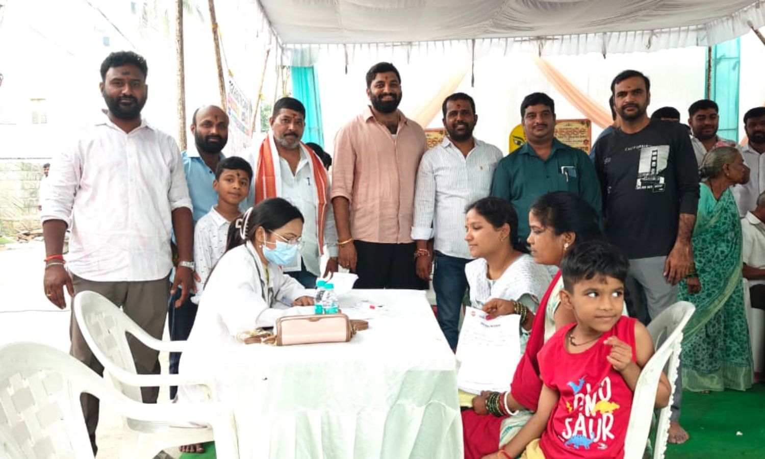 Attapur: అత్తాపూర్ గణేశ మండపం వద్ద ఉచిత వైద్య శిబి