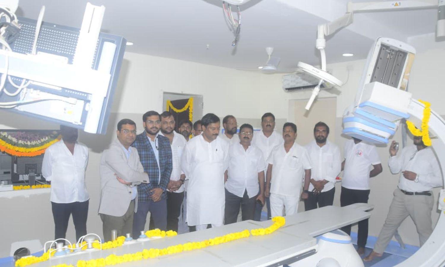 Nirmal: నిర్మల్‌లో శశి హార్ట్ కేర్ సెంటర్‌ను ప్రార