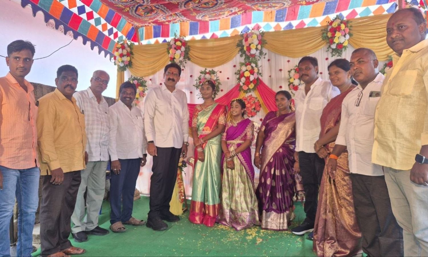 Penamaluru: కొడాలి శ్రీకాంత్ కుమార్తెల వేడుకలో ఎమ్