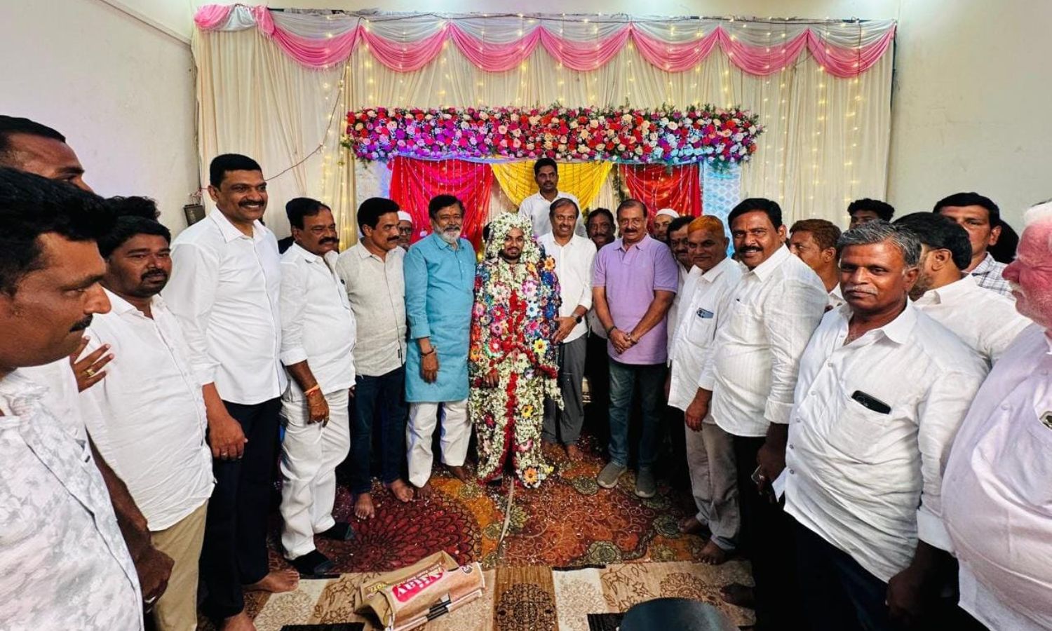 Sundupalle: వివాహ వేడుకలో పాల్గొన్న శ్రీకాంత్ రెడ్