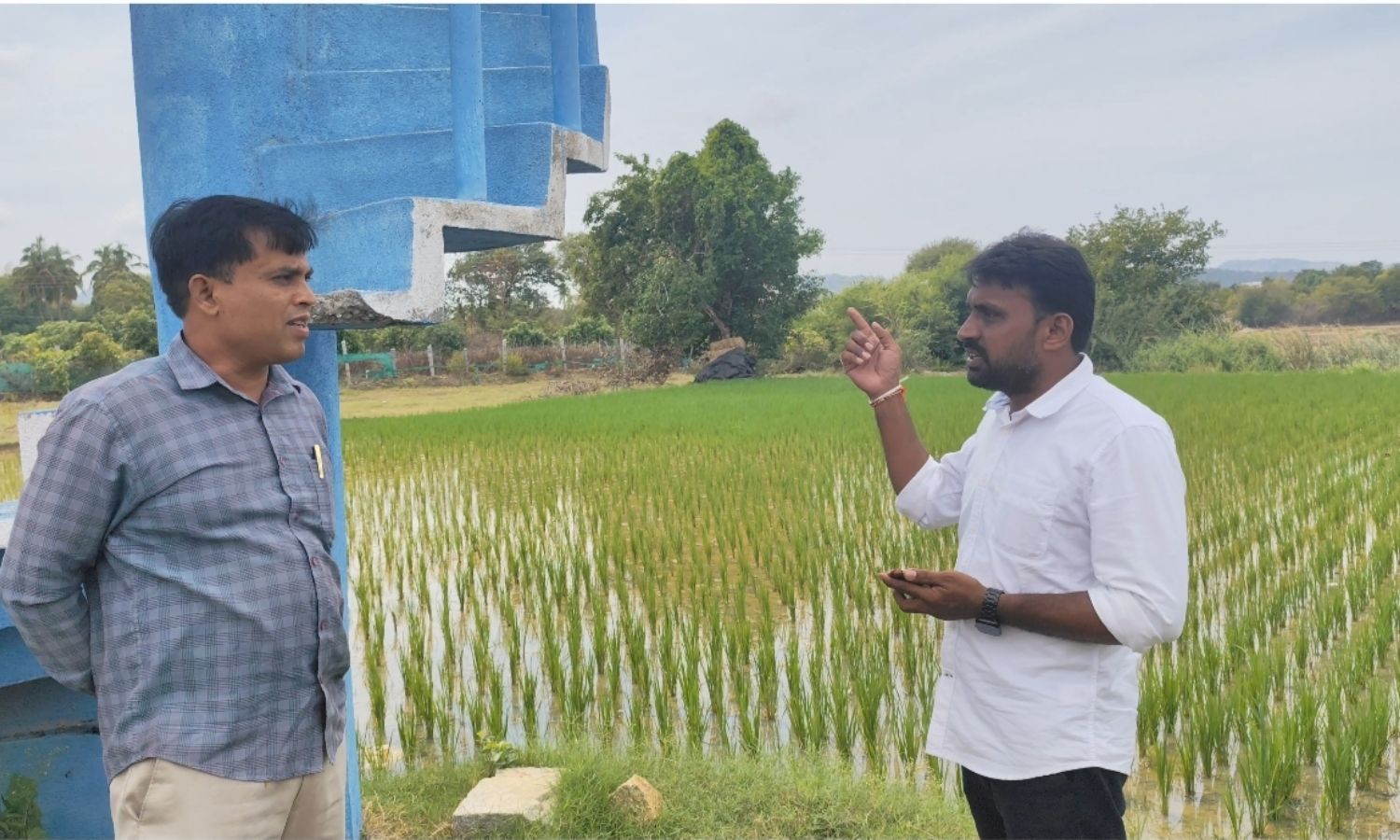 Aminigunta: బూరగపల్లిలో తాగునీటి సమస్యను వెంటనే పర