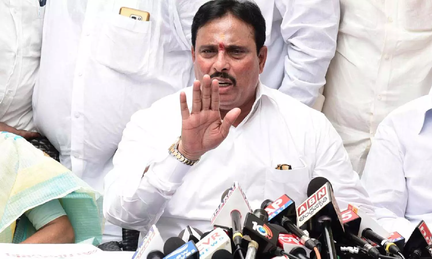 Danam Nagender: ఎమ్మెల్యే దానం నాగేందర్ అనర్హత కేసులో నేడు సుప్రీంకోర్టులో అత్యవసర విచారణ Danam Nagender: ఎమ్మెల్యే దానం నాగేందర్ అనర్హత కేసులో నేడు సుప్రీంకోర్టులో అత్యవసర విచారణ