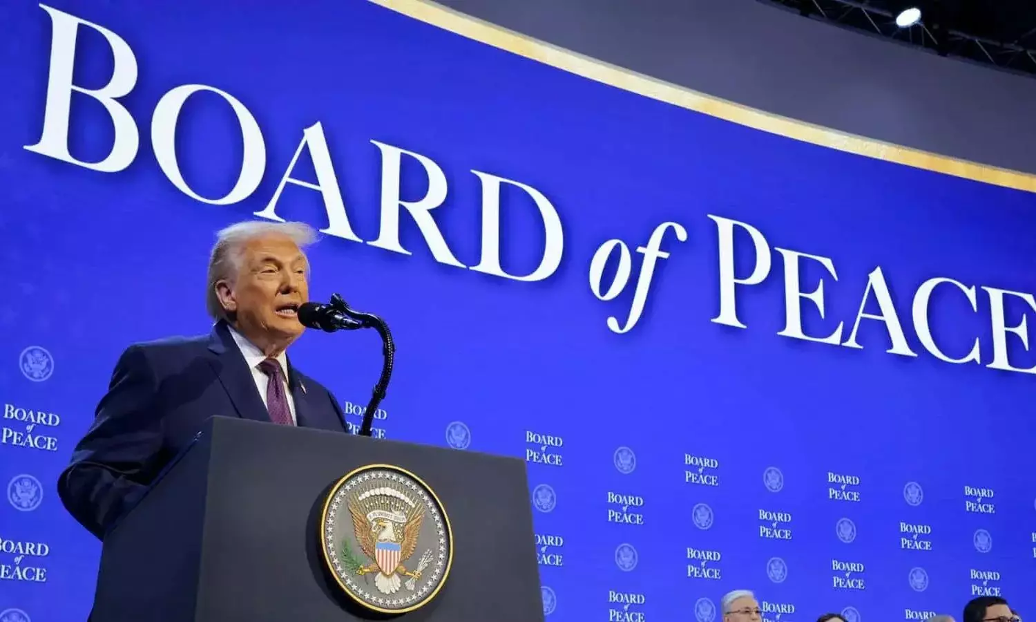 Trump Gaza Plan: గాజా కోసం ట్రంప్ మాస్టర్ ప్లాన్... 66 ప్రాజెక్టులు...2.45 బిలియన్ డాలర్ల నిధులు Trump Gaza Plan: గాజా కోసం ట్రంప్ మాస్టర్ ప్లాన్... 66 ప్రాజెక్టులు...2.45 బిలియన్ డాలర్ల నిధులు