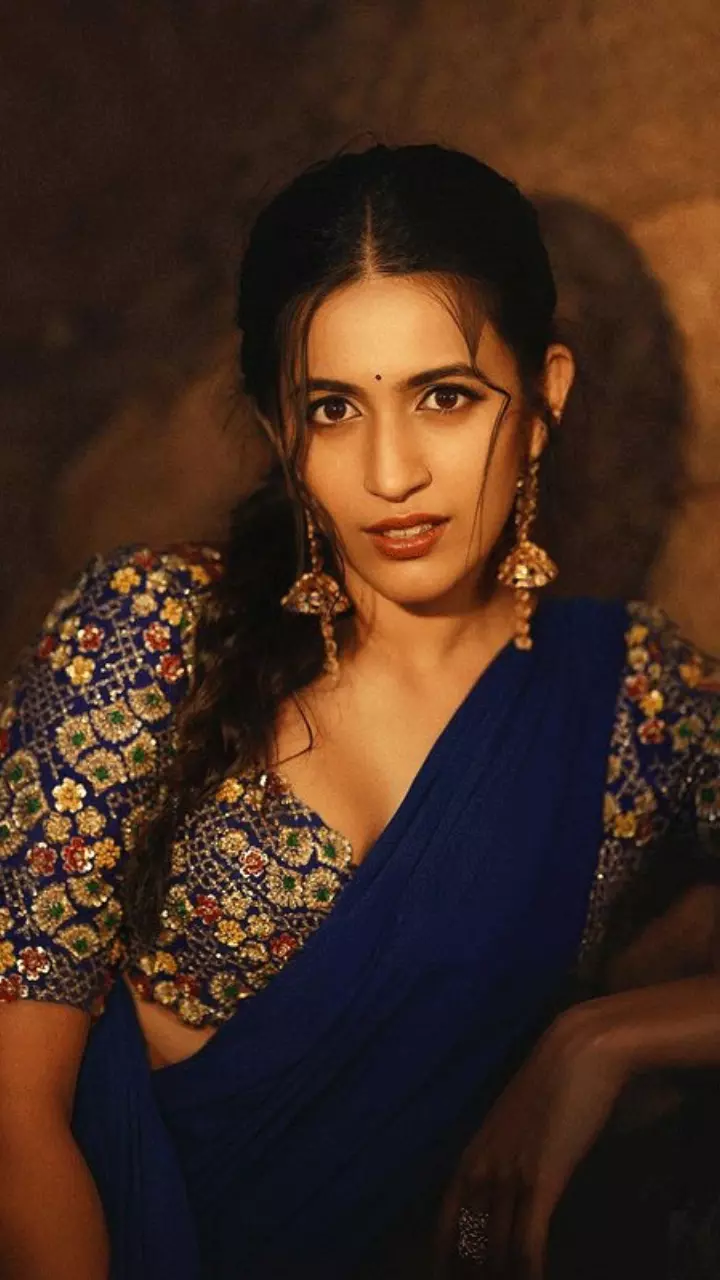 Niharika Konidela: యాంకర్ నుంచి నేషనల్ అవార్డు వరకు.. నిహారిక కొణిదెల సినీ ప్రయాణం! Niharika Konidela: యాంకర్ నుంచి నేషనల్ అవార్డు వరకు.. నిహారిక కొణిదెల సినీ ప్రయాణం!