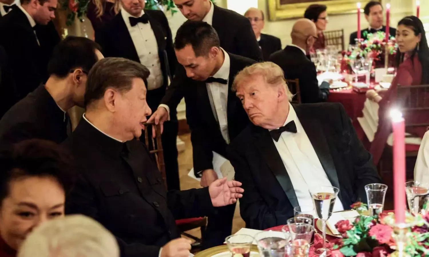 Trump Xi : చైనా అధ్యక్షుడికి ట్రంప్‌ ప్రత్యేక విందు... షి జిన్‌పింగ్‌ని ఎందుకింతలా పొడుగుతున్నాడు