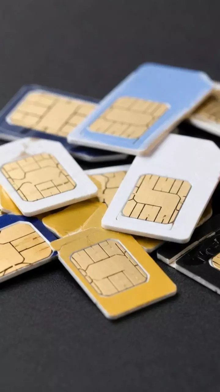 Sim Card: మీ పేరున్న సిమ్ కార్డు వేరేవాళ్లు వాడుతున్నారా.? తస్మాత్ జాగ్రత్త!