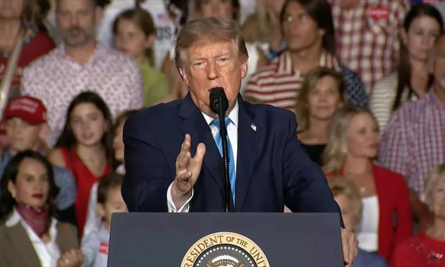 Trump Iran Remarks: ట్రంప్ సంచలన వ్యాఖ్యలు...ఇరాన్ నెక్ట్స్ టార్గెట్ ఈ నగరాలే? Trump Iran Remarks: ట్రంప్ సంచలన వ్యాఖ్యలు...ఇరాన్ నెక్ట్స్ టార్గెట్ ఈ నగరాలే?