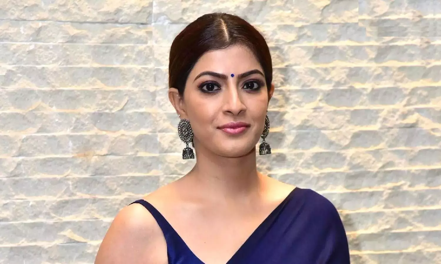 Varalaxmi Sarathkumar Varalaxmi Sarathkumar