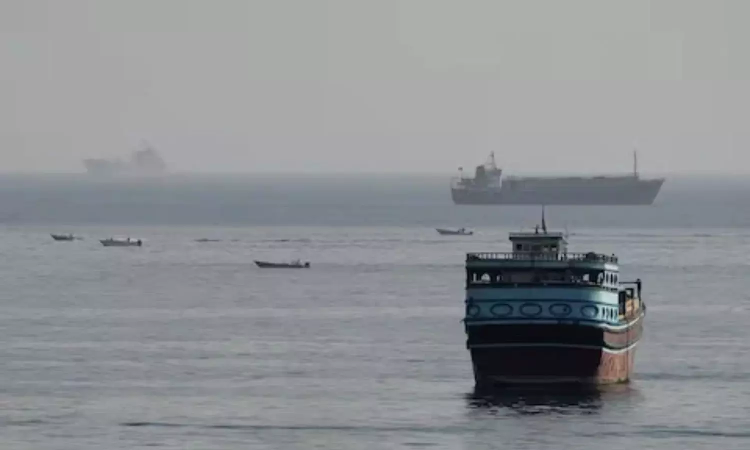 Iran Hormuz Strategy: ఇరాన్‌ మాస్టర్‌ ప్లాన్‌...మధ్యంతర ఎన్నికల వేళ అమెరికాపై భారీ ఒత్తిడి