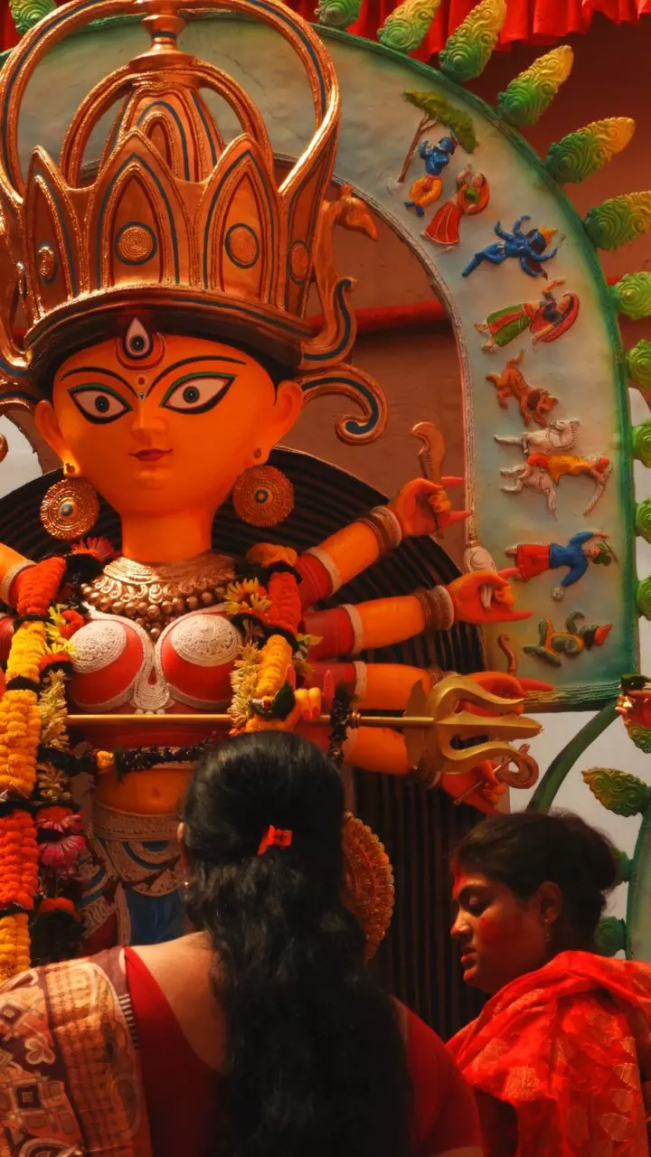 During Navratri: దసరా నవరాత్రుల్లో తప్పక దర్శించవలసిన ఆధ్యాత్మిక ప్రదేశాలు