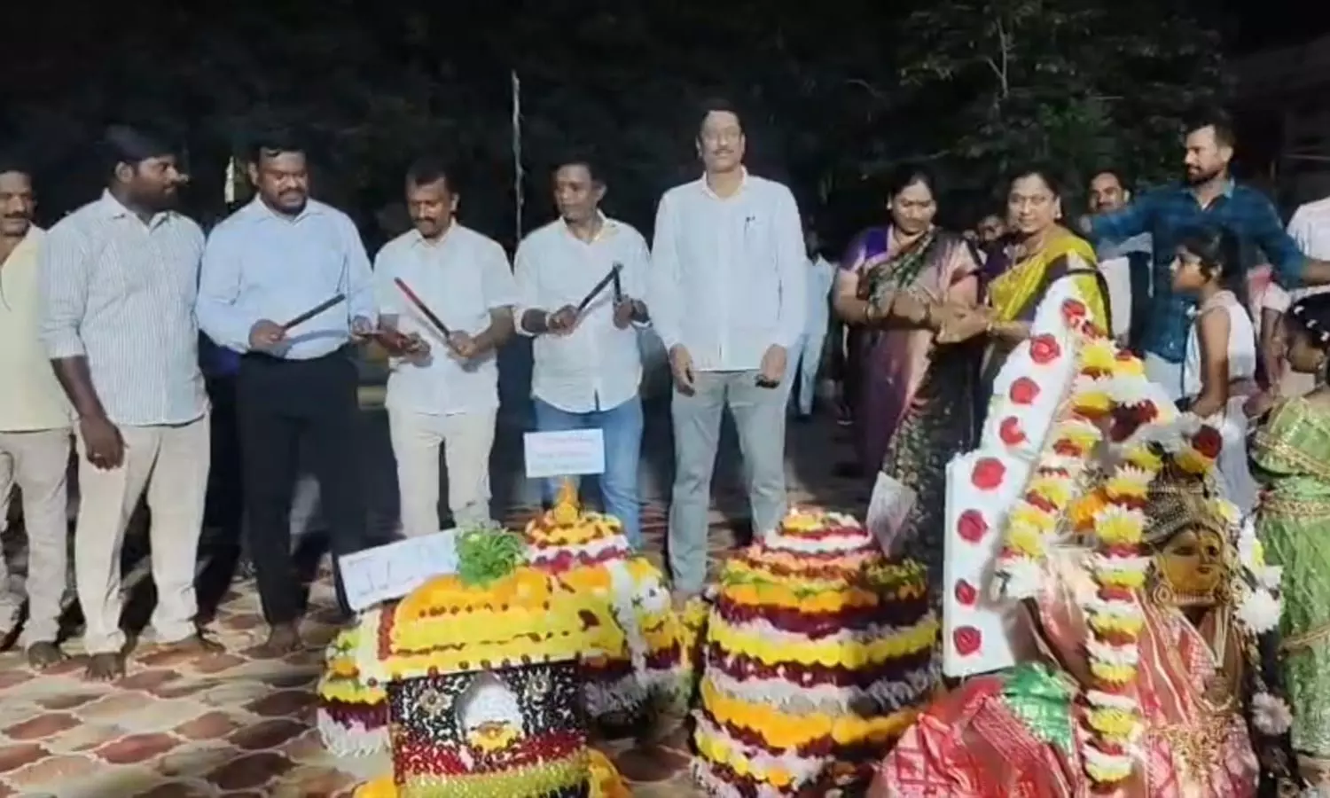 Manthani Manthani