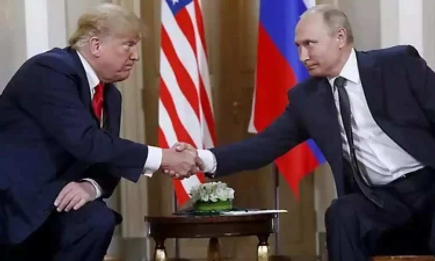 Trump Russia Sanctions: ట్రంప్‌ మళ్లీ యూటర్న్‌... సుంకాల విషయంలో వెనక్కి తగ్గిన అమెరికా...కారణం ఇదే