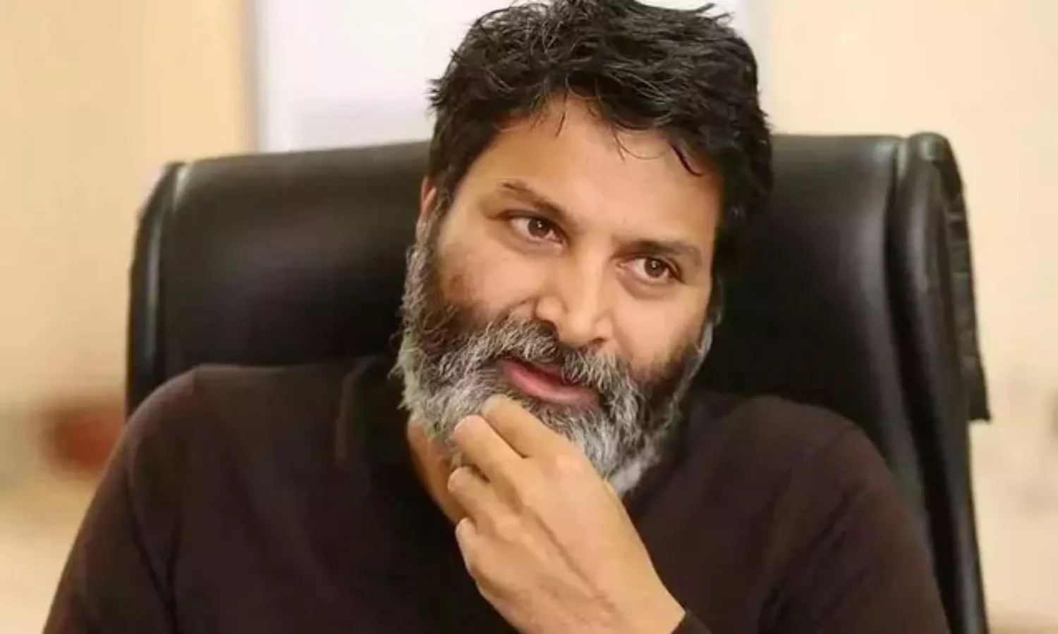 Trivikram Movies: త్రివిక్రమ్ సినిమాల్లో ఇలాంటి సీన్ ఎక్కడో ఒకచోట ఎందుకు కనిపిస్తుంది? Trivikram Movies: త్రివిక్రమ్ సినిమాల్లో ఇలాంటి సీన్ ఎక్కడో ఒకచోట ఎందుకు కనిపిస్తుంది?