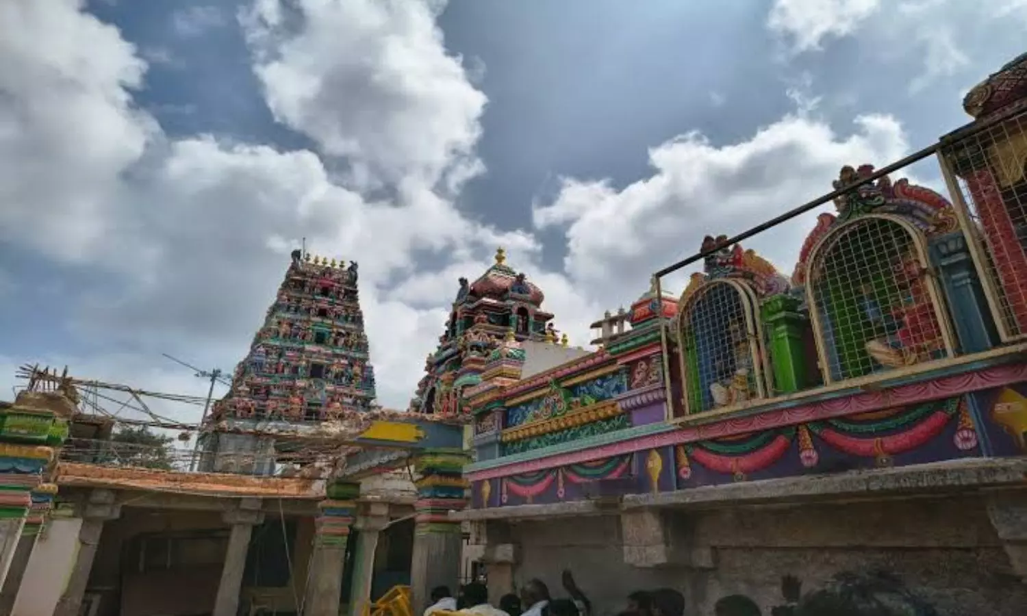 Ghati Subramanya Temple: ఇక్కడ సుబ్రహ్మణ్యుడితో కలిసి నరసింహుని దర్శనం... అత్యంత అరుదైన ఆలయం Ghati Subramanya Temple: ఇక్కడ సుబ్రహ్మణ్యుడితో కలిసి నరసింహుని దర్శనం... అత్యంత అరుదైన ఆలయం