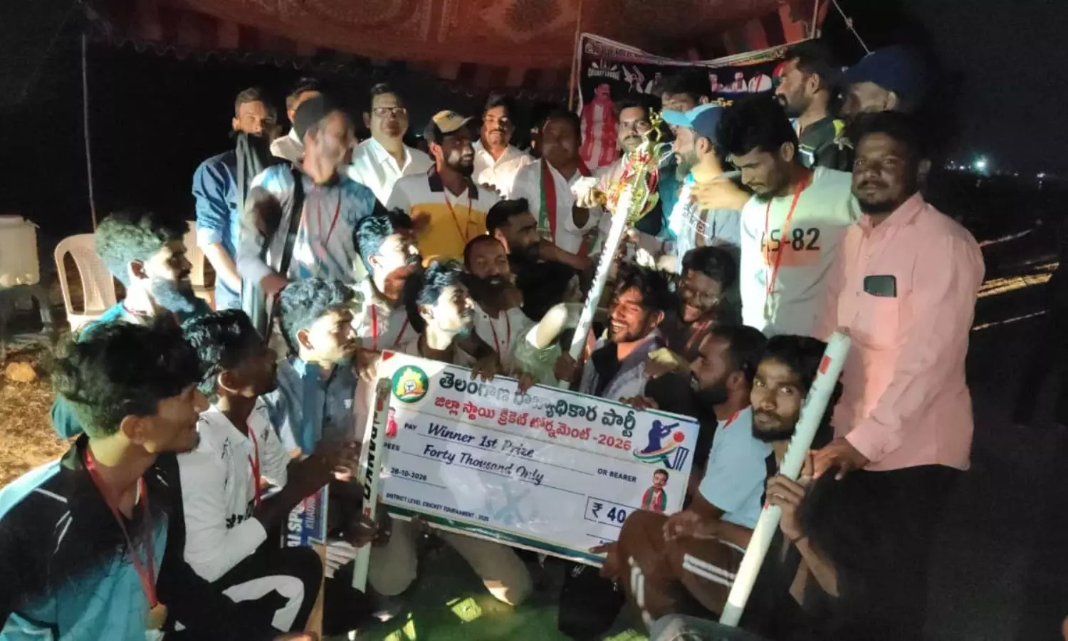 Bichkunda: బిచ్కుందలో క్రికెట్ టోర్ని: కొత్తబాది విజయం!